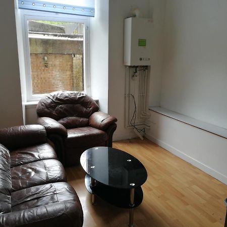 Budget Double Bedroom Near Glasgow City Centre And West End Εξωτερικό φωτογραφία